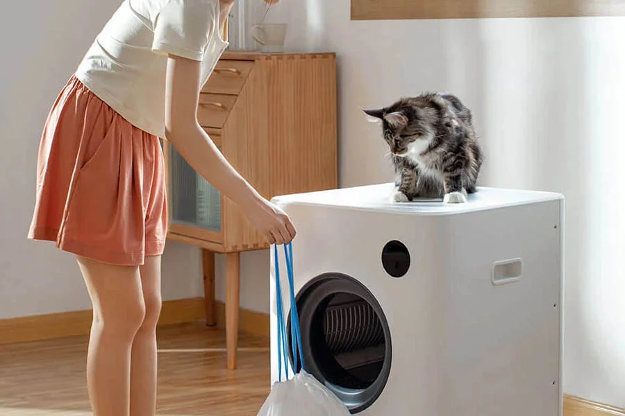 best robotic cat litter box